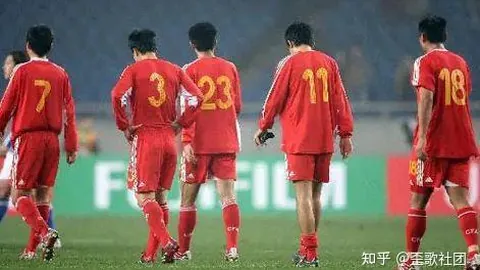 “南非公开赛：卡特与奈杜并驾齐驱，李昊桐暂居第16位”
